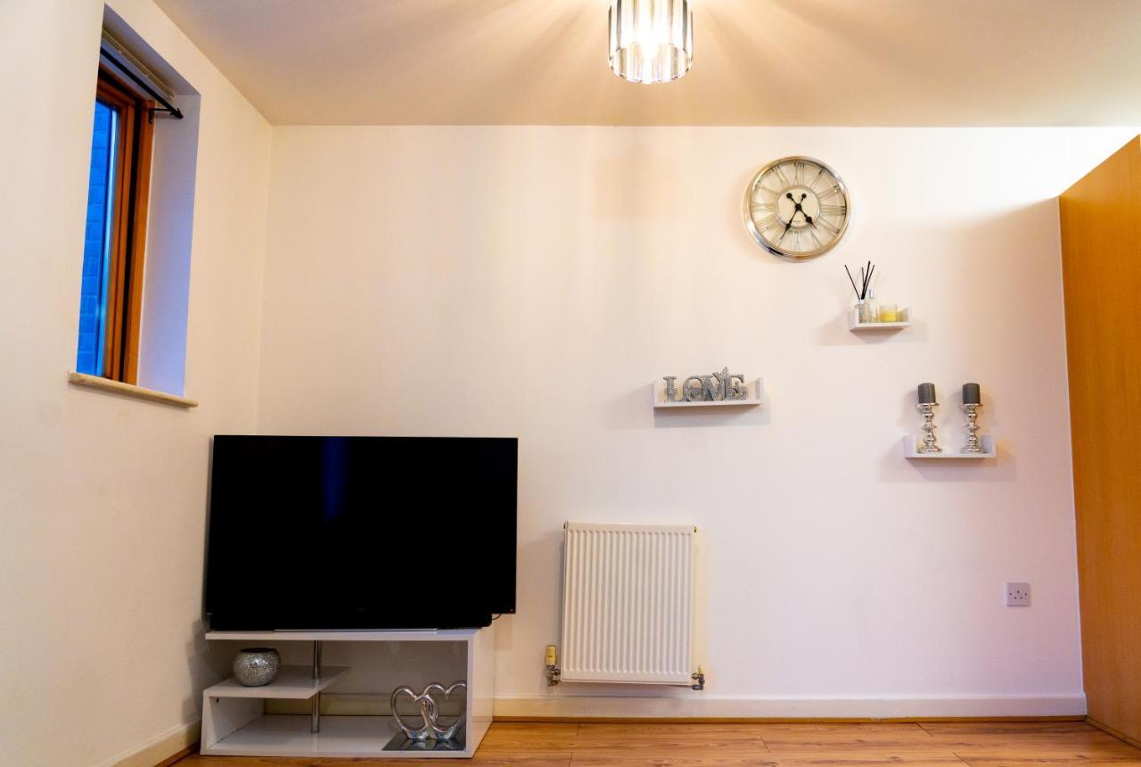 Lovely 1-Bed Apartment In Hackney 런던 외부 사진